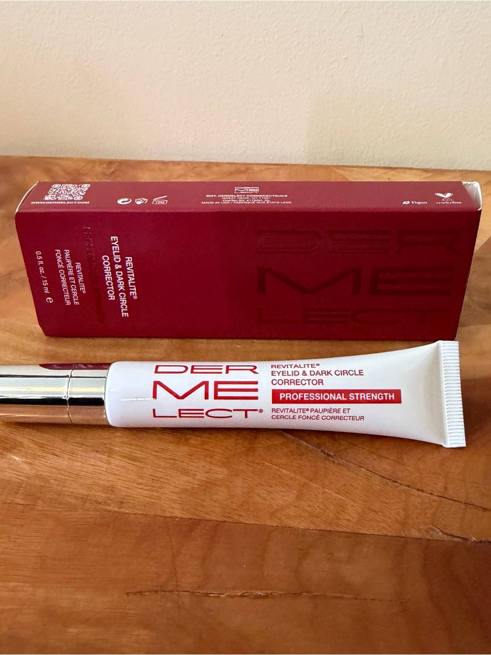 New Dermelect Revitalite Professional Eyelid & Dark Circle Corrector 0.5 oz
